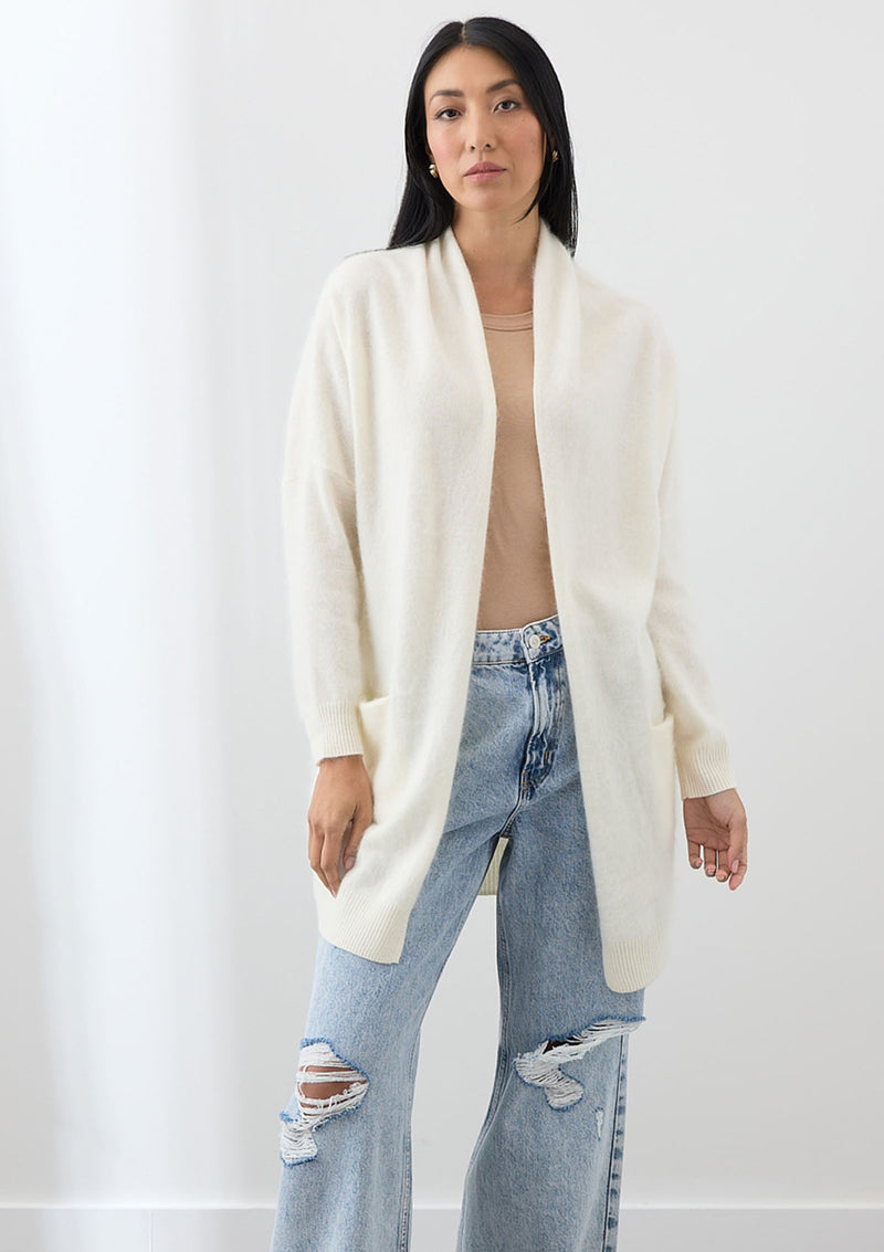 Mia Fratino Prim Cardi