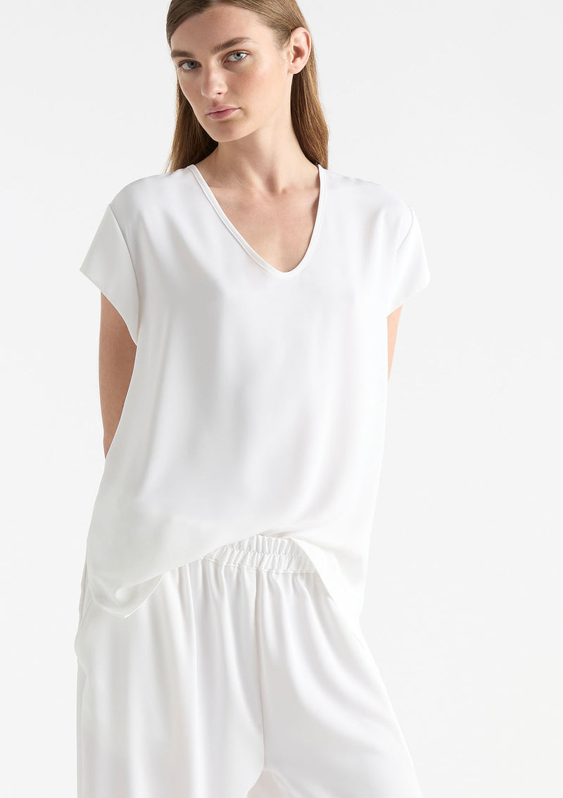 Mela Purdie Crema T
