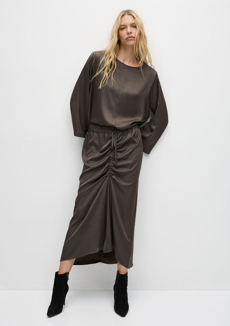 Mela Purdie L/S Slice Neck Plaza
