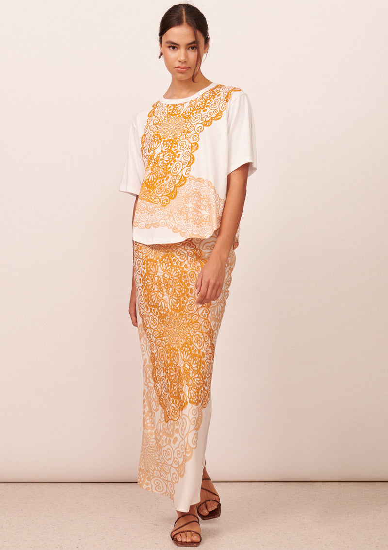 Apartment Clothing Vivienne Tee