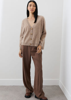 Mia Fratino Mae Cardi