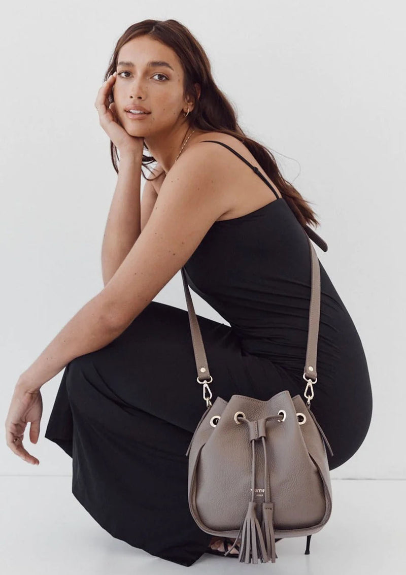 Vestirsi Bridgetta Bucket Bag