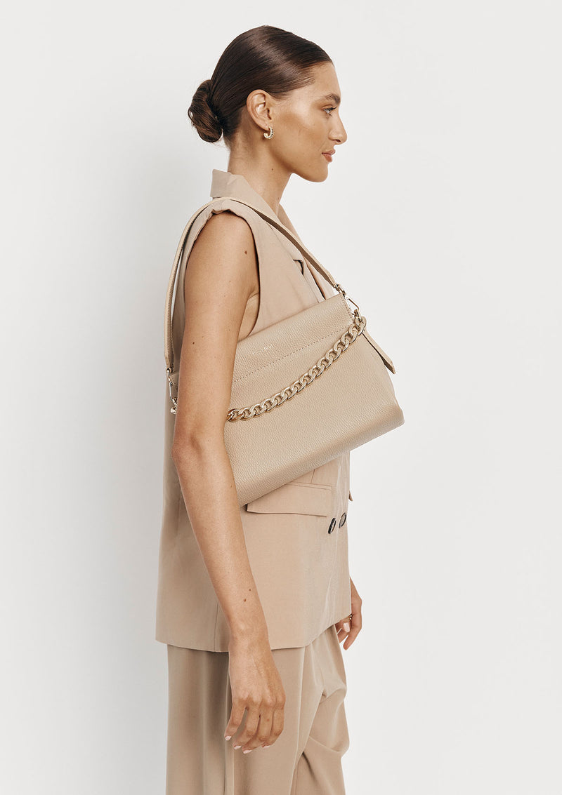 Vestirsi Esther Chain Bag