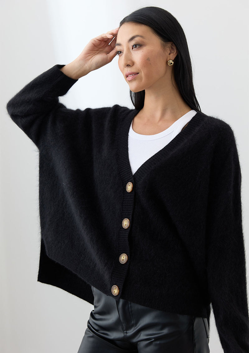 Mia Fratino Mae Cardi