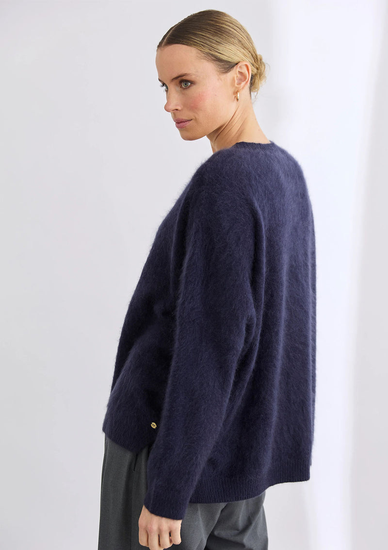 Mia Fratino Mae Cardi