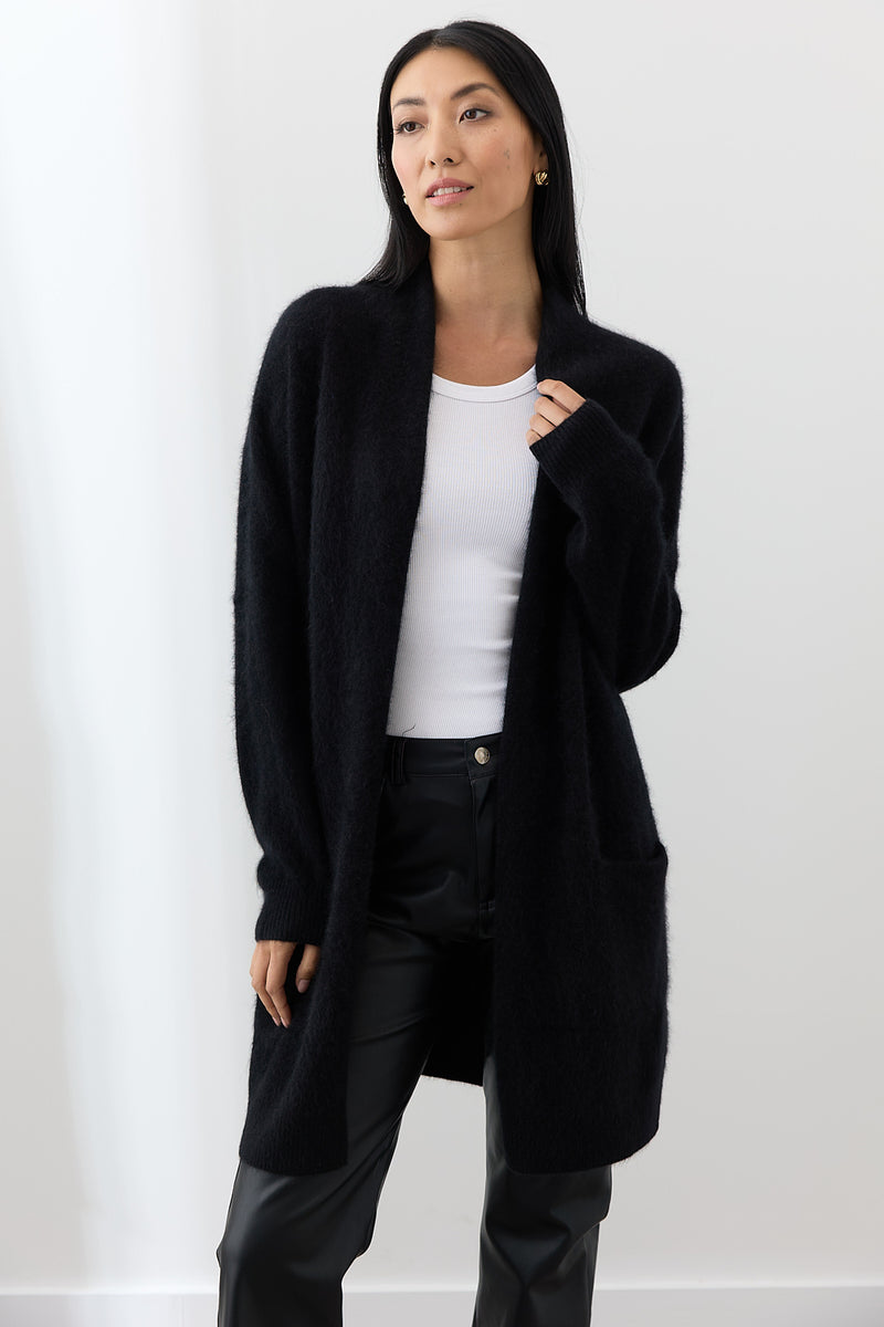 Mia Fratino Prim Cardi