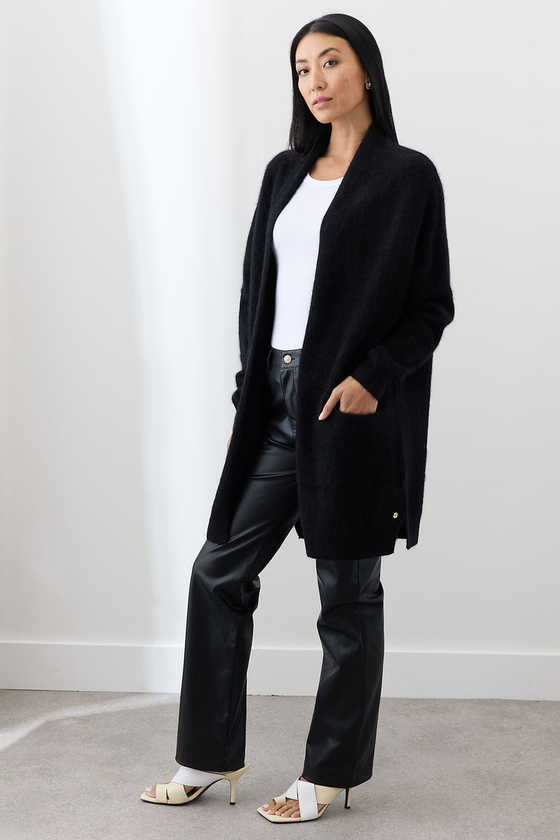 Mia Fratino Prim Cardi