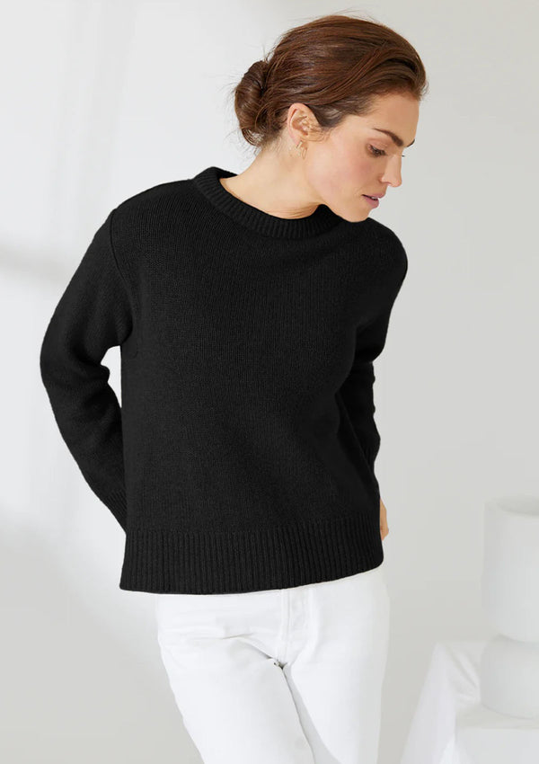 Mia Fratino Clare Crew