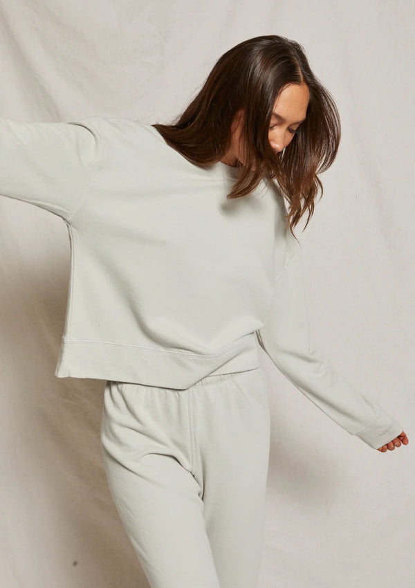 Perfect White Tee Tyler Pullover