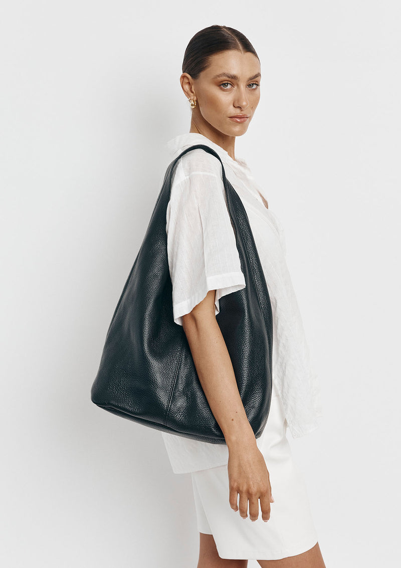 Vestirsi Scarlett Leather Hobo