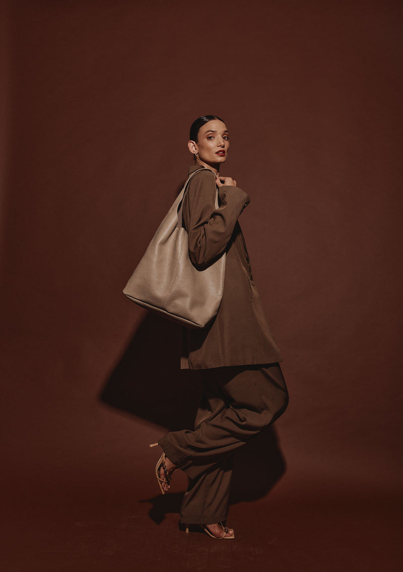 Vestirsi Scarlett Leather Hobo