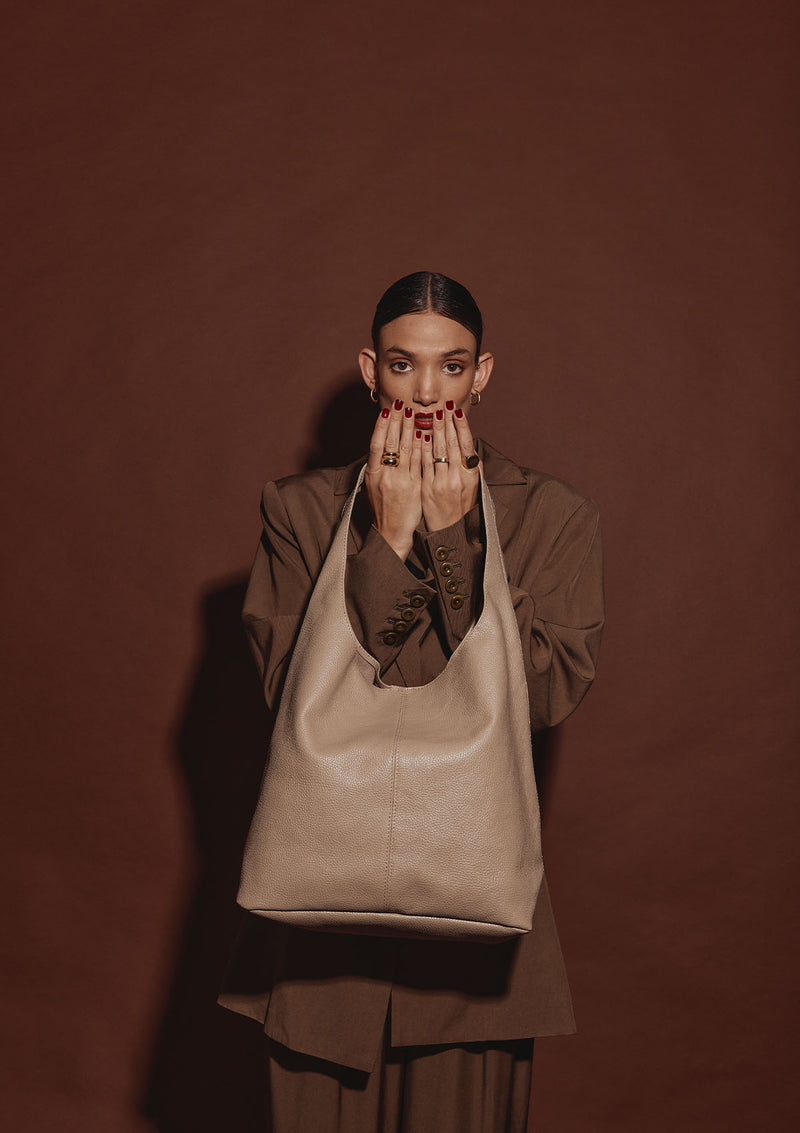 Vestirsi Scarlett Leather Hobo