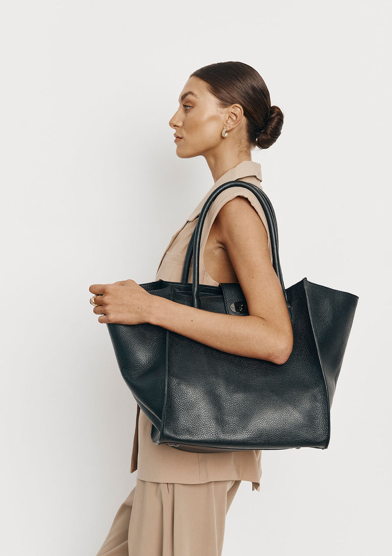 Vestirsi Simone 2.0 Tote Bag