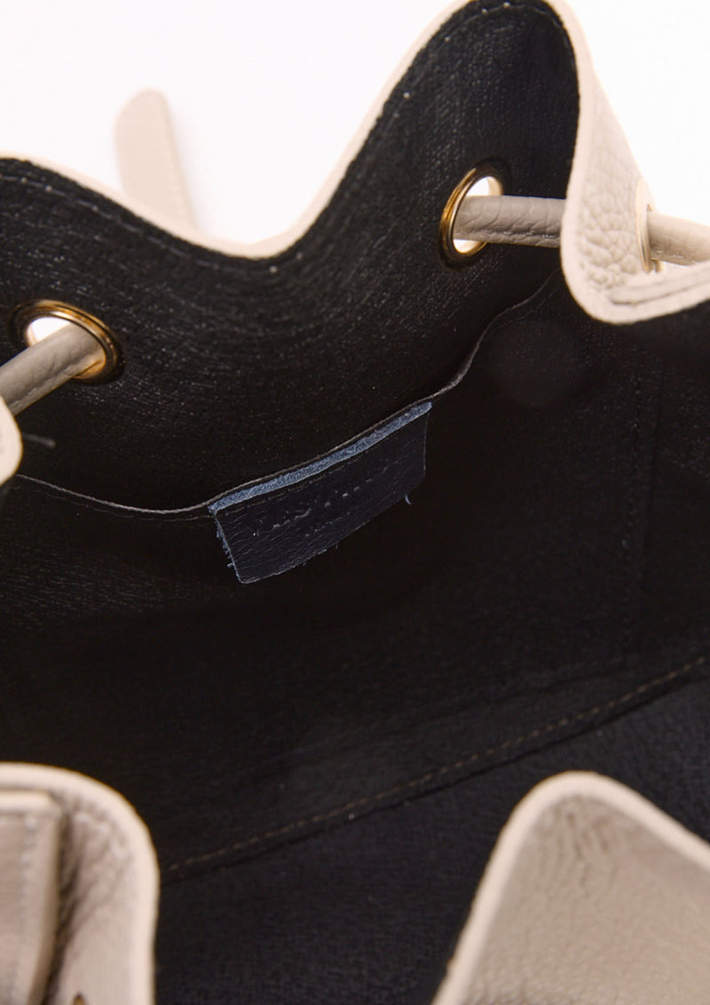 Vestirsi Bridgetta Bucket Bag