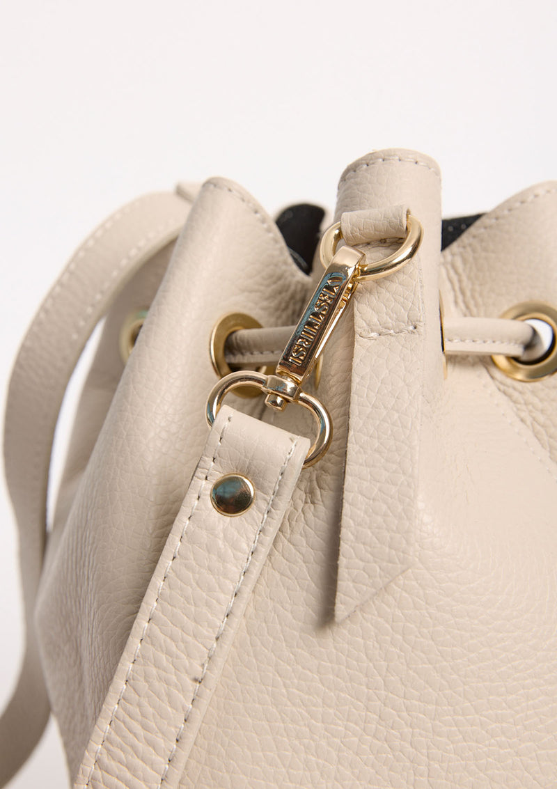 Vestirsi Bridgetta Bucket Bag