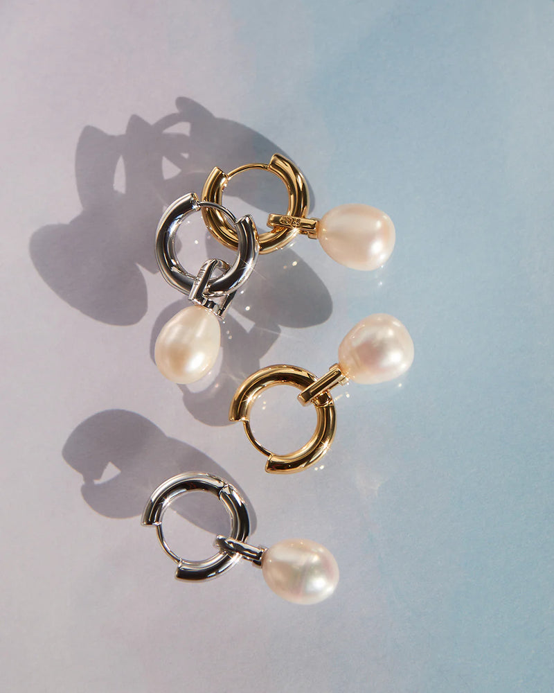 LUV AJ White Pearl Amalfi Huggies