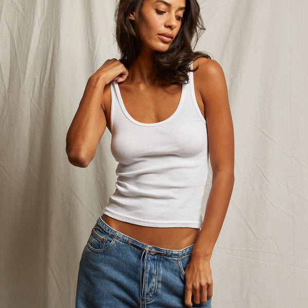 Perfect White Tee Mia – Khlassik