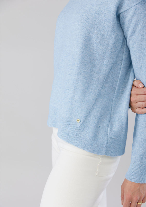 Mia Fratino Emma Crew