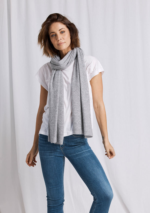 Khlassik Grey Essential Cashmere Scarf