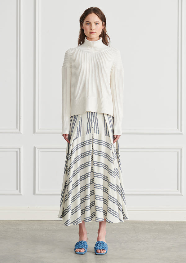 Apartment Clothing Lou Chunky Turtleneck