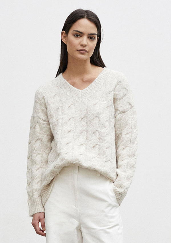 FRIEND of AUDREY Kara Cable Knit Melange V-Neck Knit