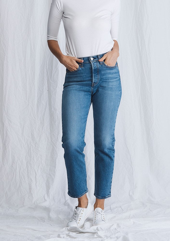 Levis Wedgie Straight Pant