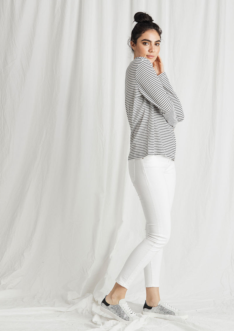 Khlassik Organic Cotton Long Sleeve Crew T