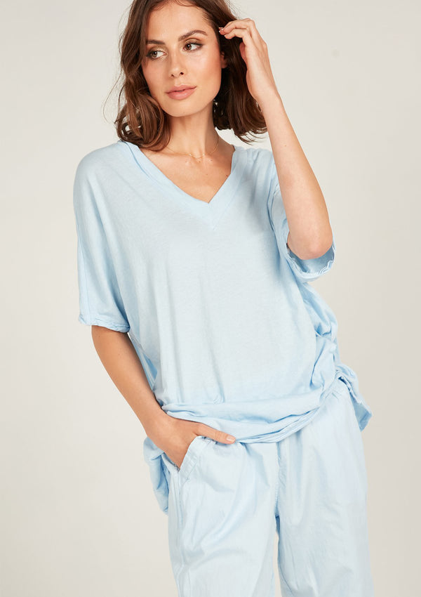 Primness Loose V Tee