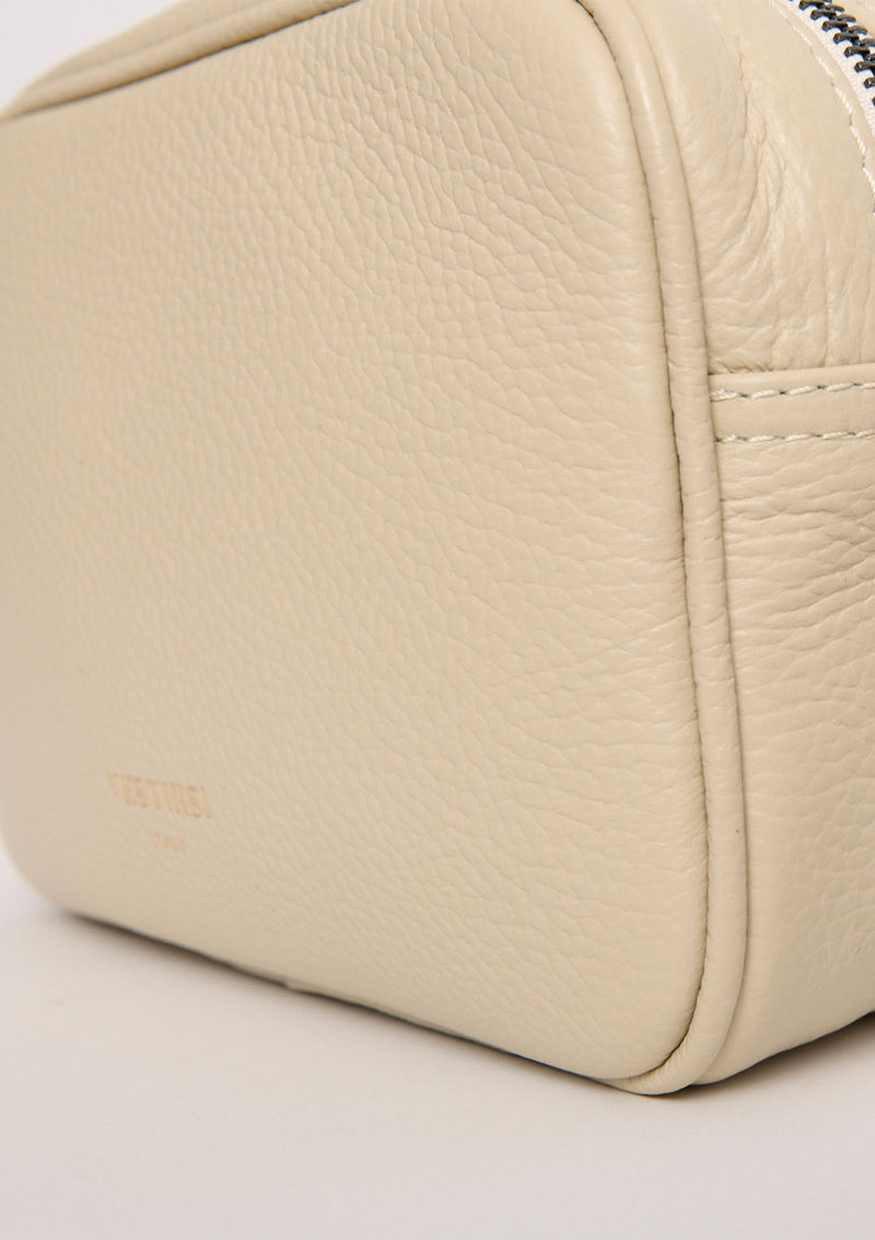 Vestirsi Nicola Crossbody Camera Bag