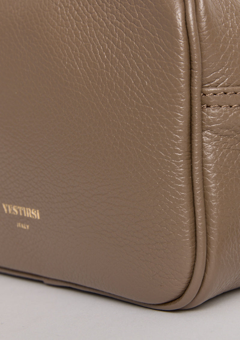 Vestirsi Nicola Crossbody Camera Bag