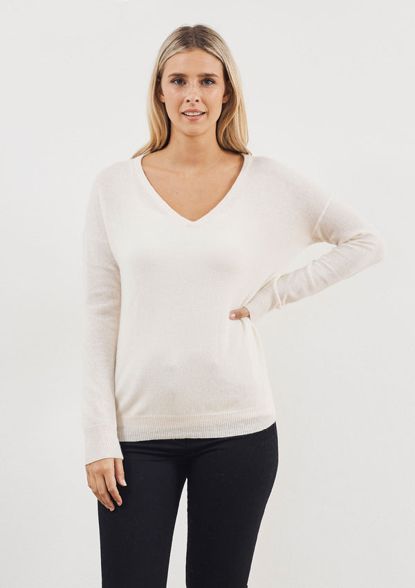 White & Warren Essential Cashmere V Neck Sweater