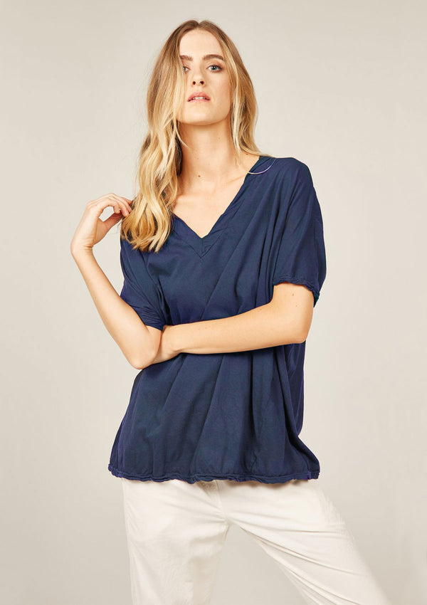 Primness Loose V Tee