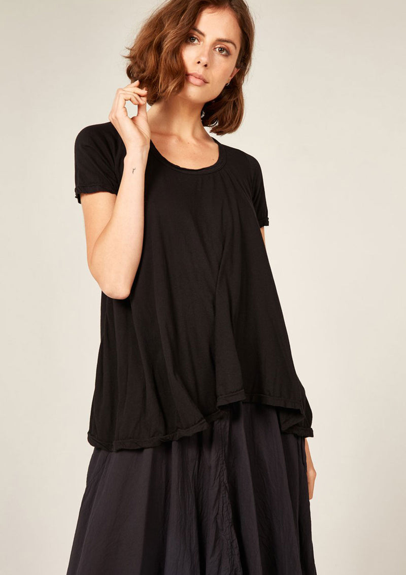 Primness Quoet Tee