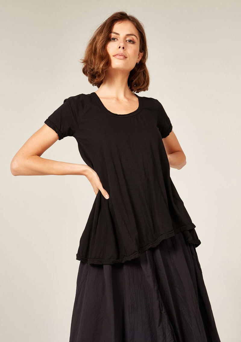 Primness Quoet Tee
