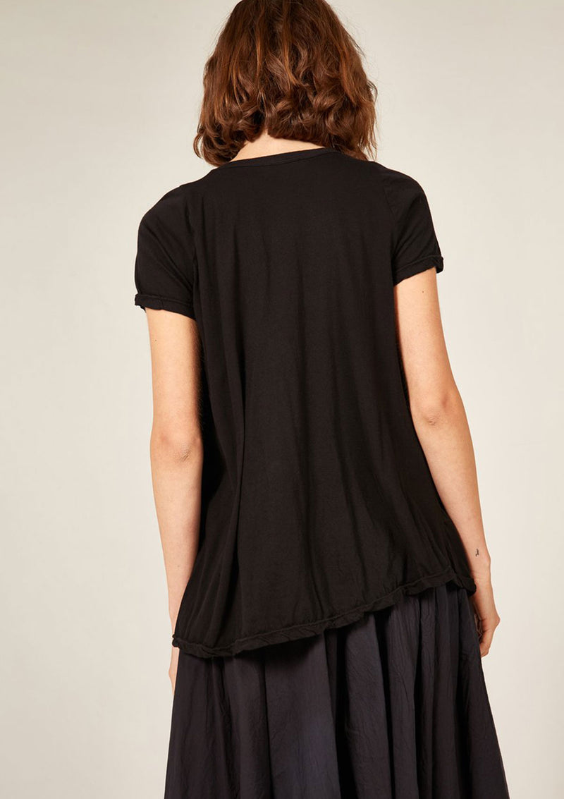 Primness Quoet Tee