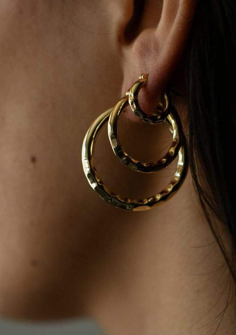 F+H Low Ride Hammered Hoops