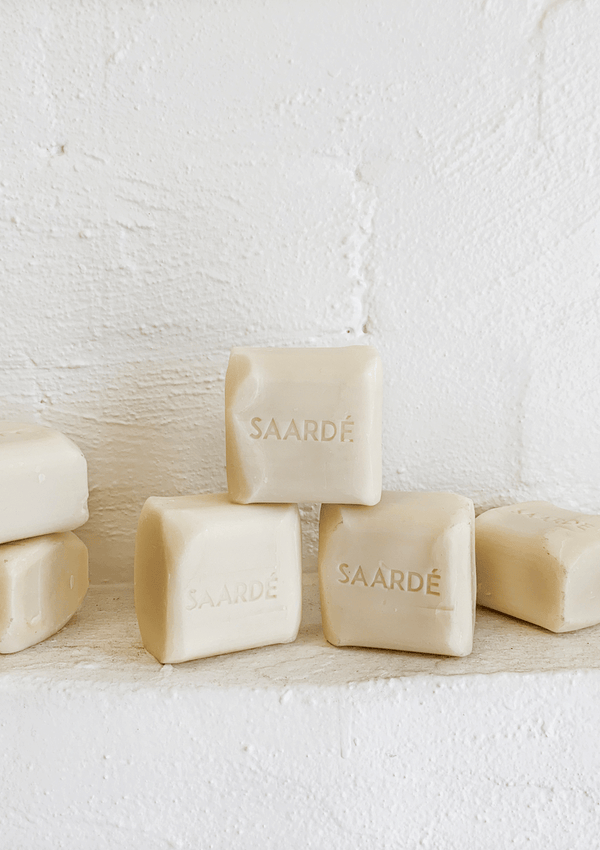 SAARDÈ Stone Soap Almond