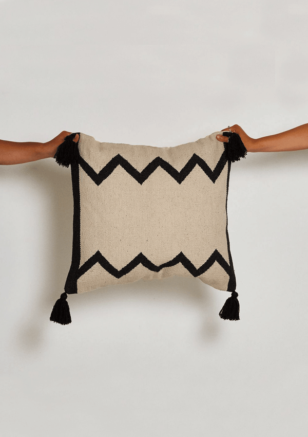 SAARDÈ Tribal Zig Zag Cushion