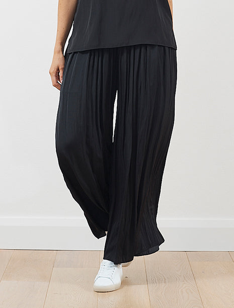 Luxe Deluxe Look Twice Wide Leg Pant